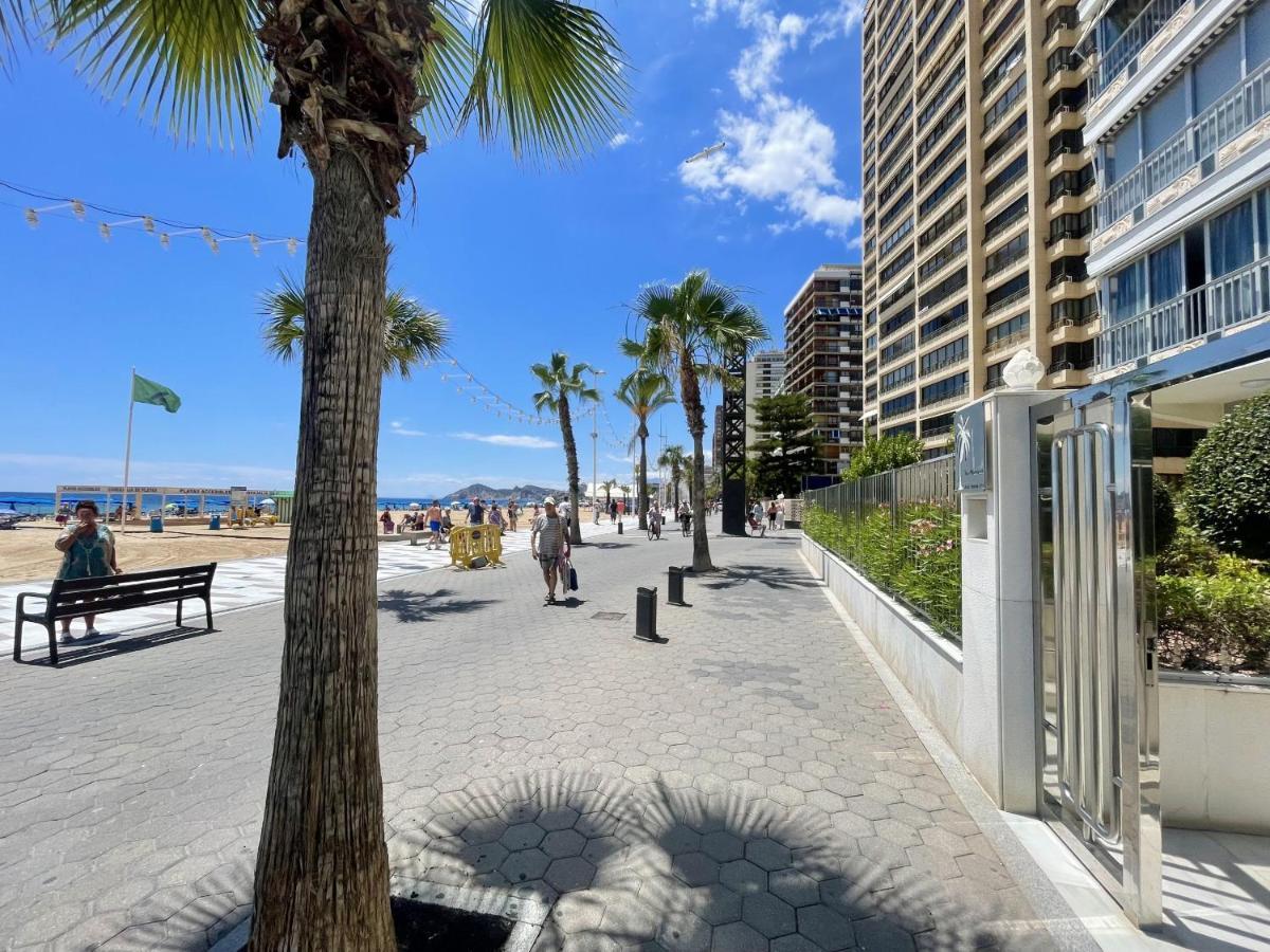 Tor Maraya Seafront Levante Beach Benidorm Bagian luar foto